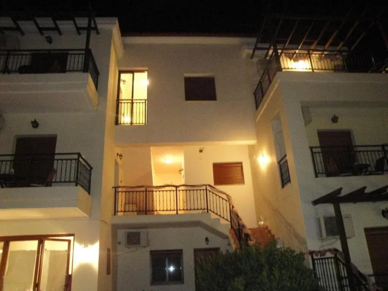 Kandania Apartments