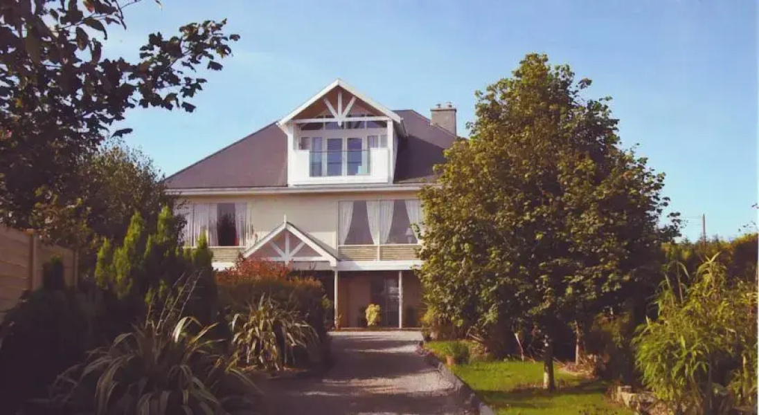 Ivy House