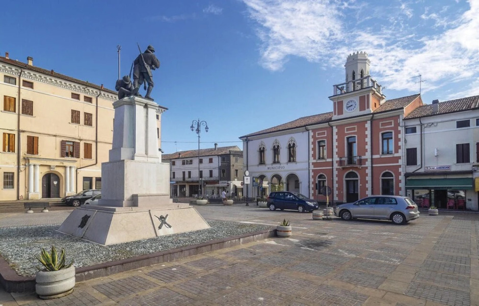 Amazing Home in Ariano nel Polesine With 4 Bedrooms and Wifi