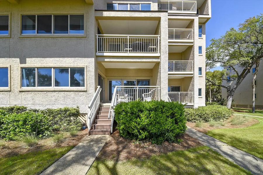 458 Captains Walk Villa