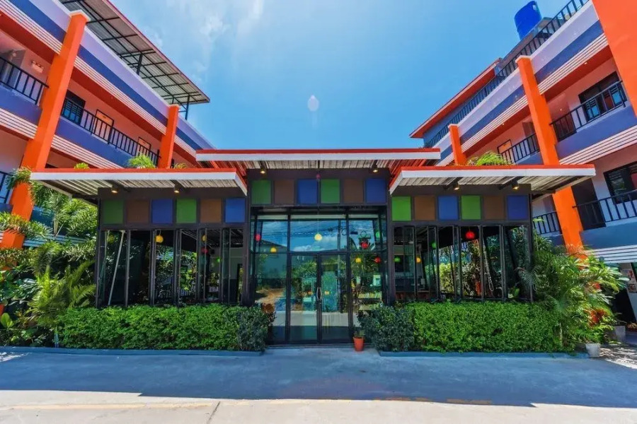 Little Hill Phuket Resort