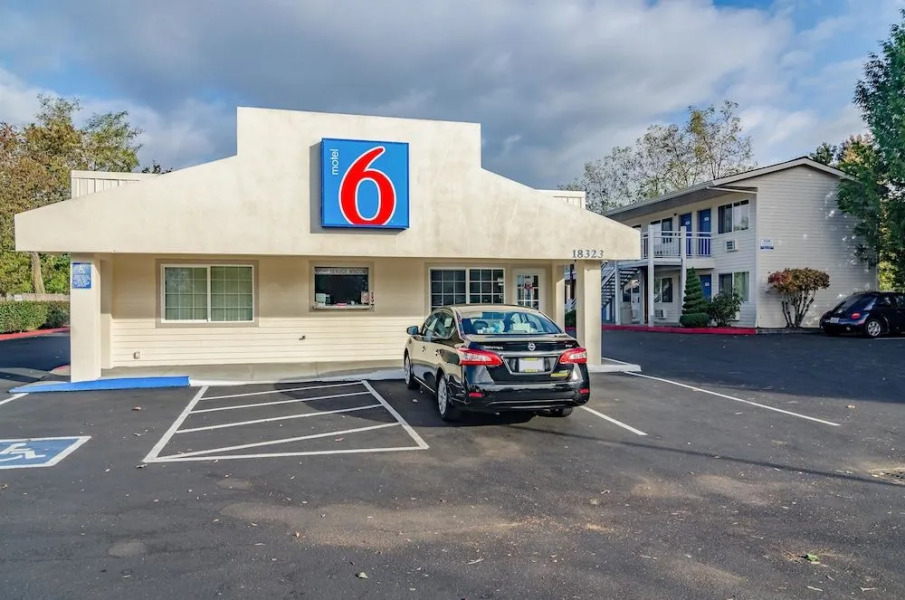 Motel 6 Gresham