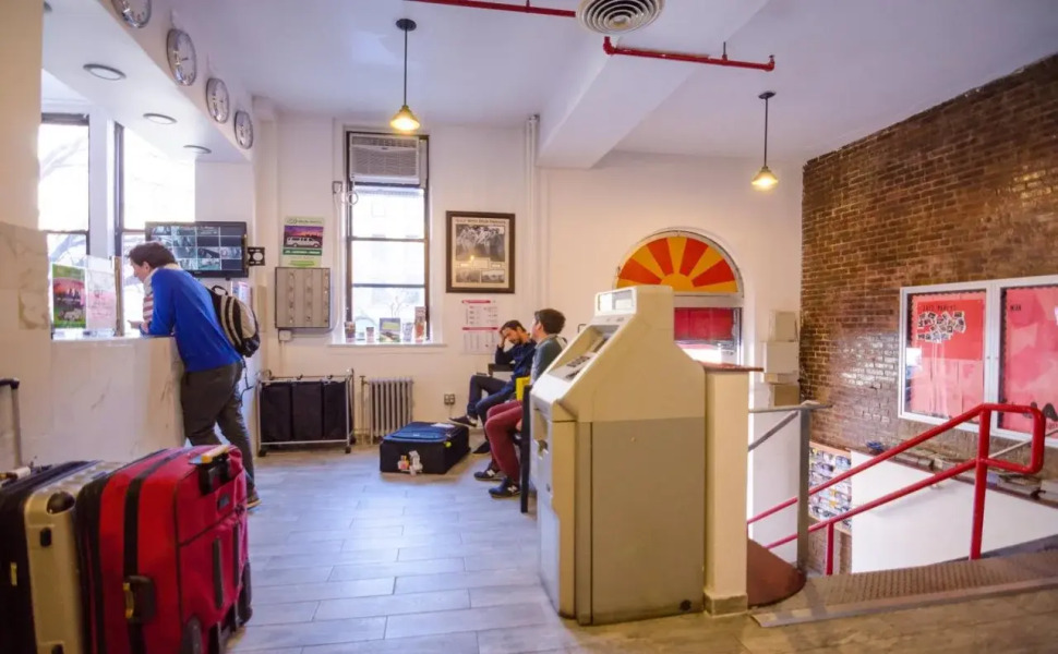 Jazz on the Park Hostel