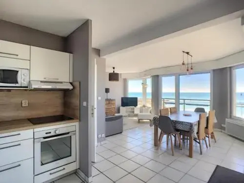 Apartment Granville, appartement dans residence avec vue sur mer