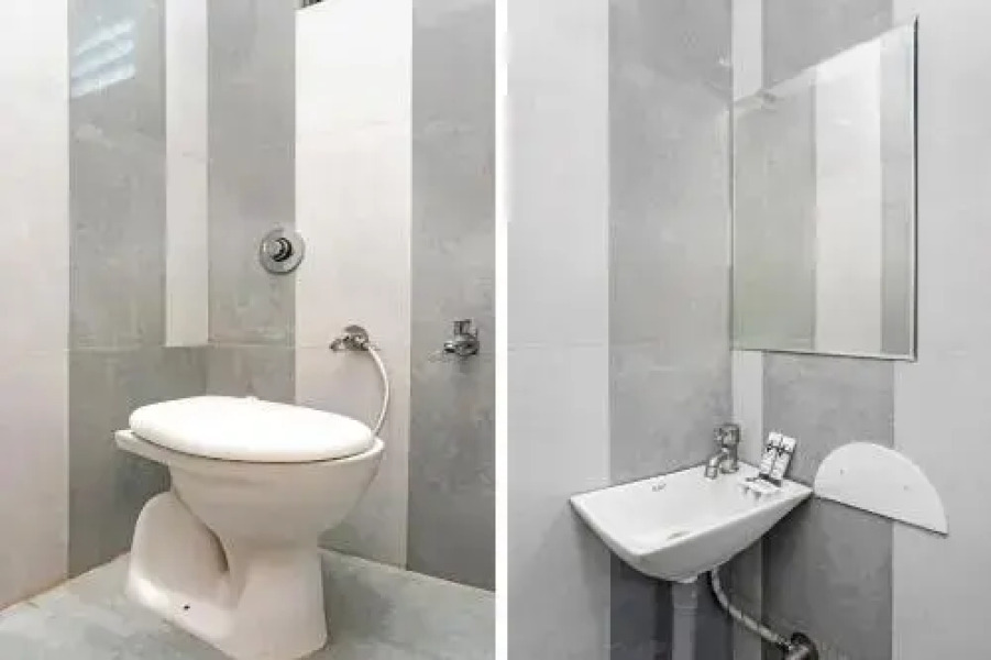 OYO 26923 Hotel Landmark Continental