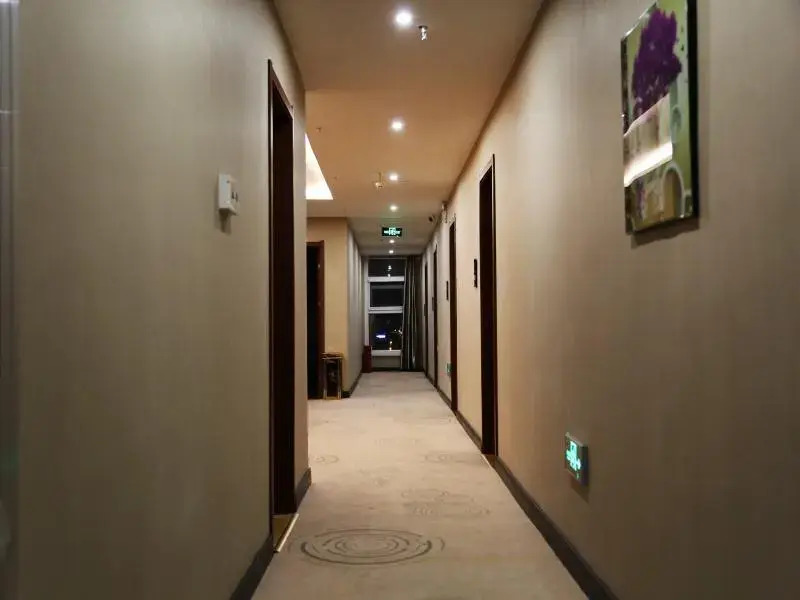 Shell Hotel Ulan Qab Fengzhen Yingbin Road City Government