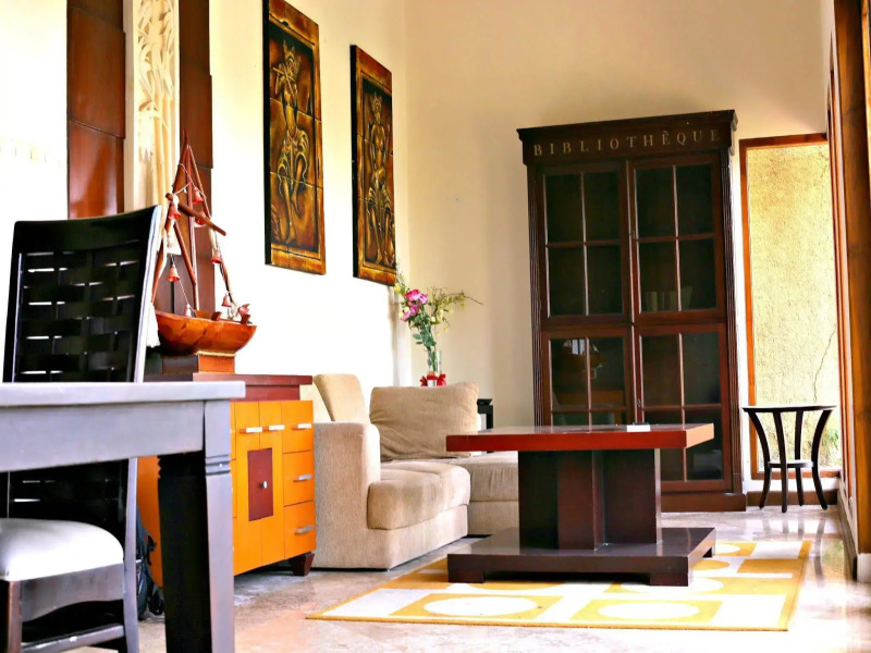 De Bukit Dago Villa by HouseinBandung