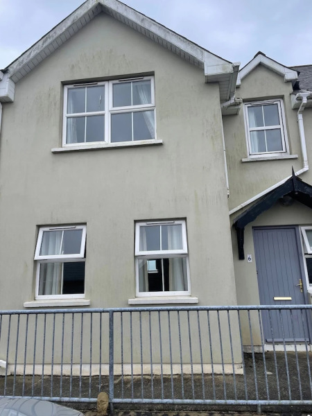 Comfortable Baltimore Home With Modern Amenities Ideal for Families