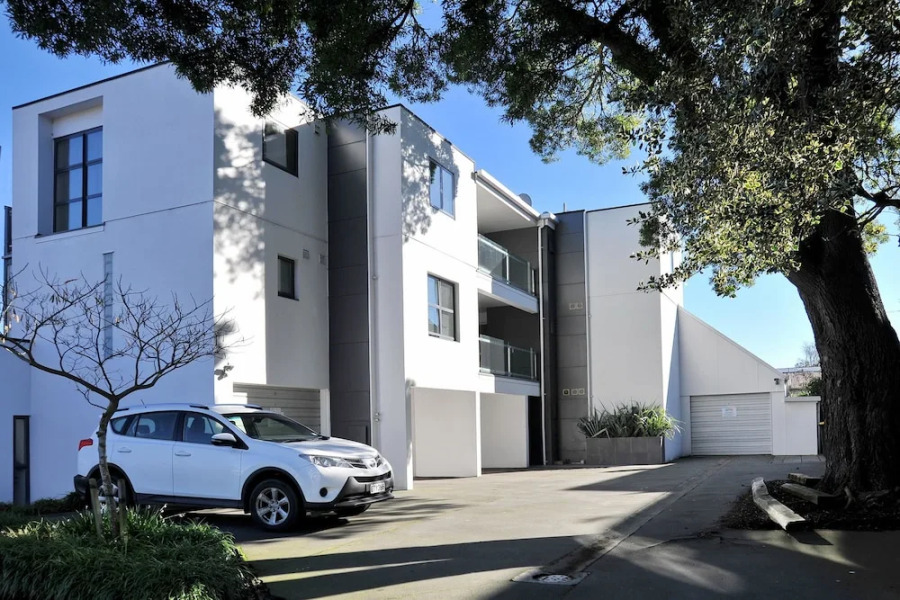 Carlton Villa 2 - Christchurch Holiday Homes