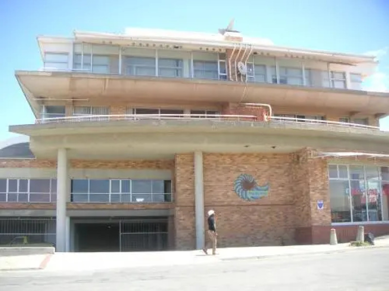 Waterside Living NT01