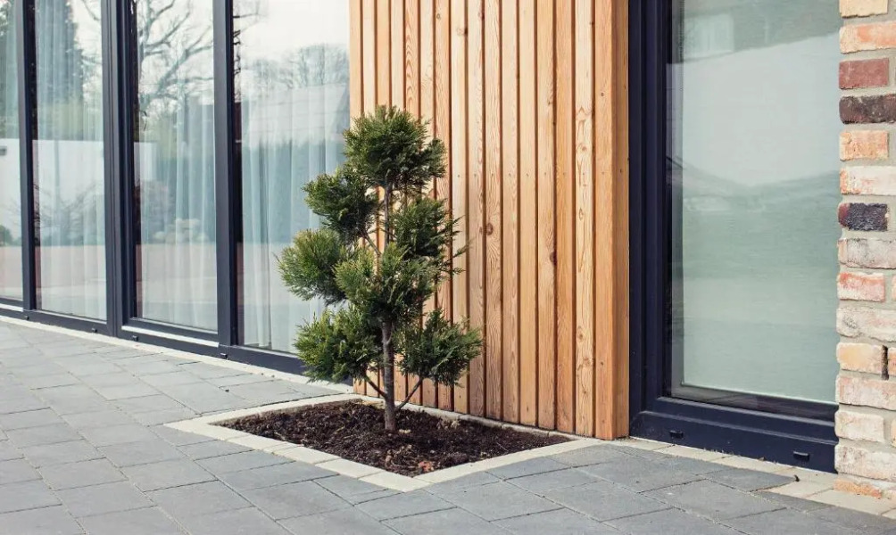 The Townhouse Apartment