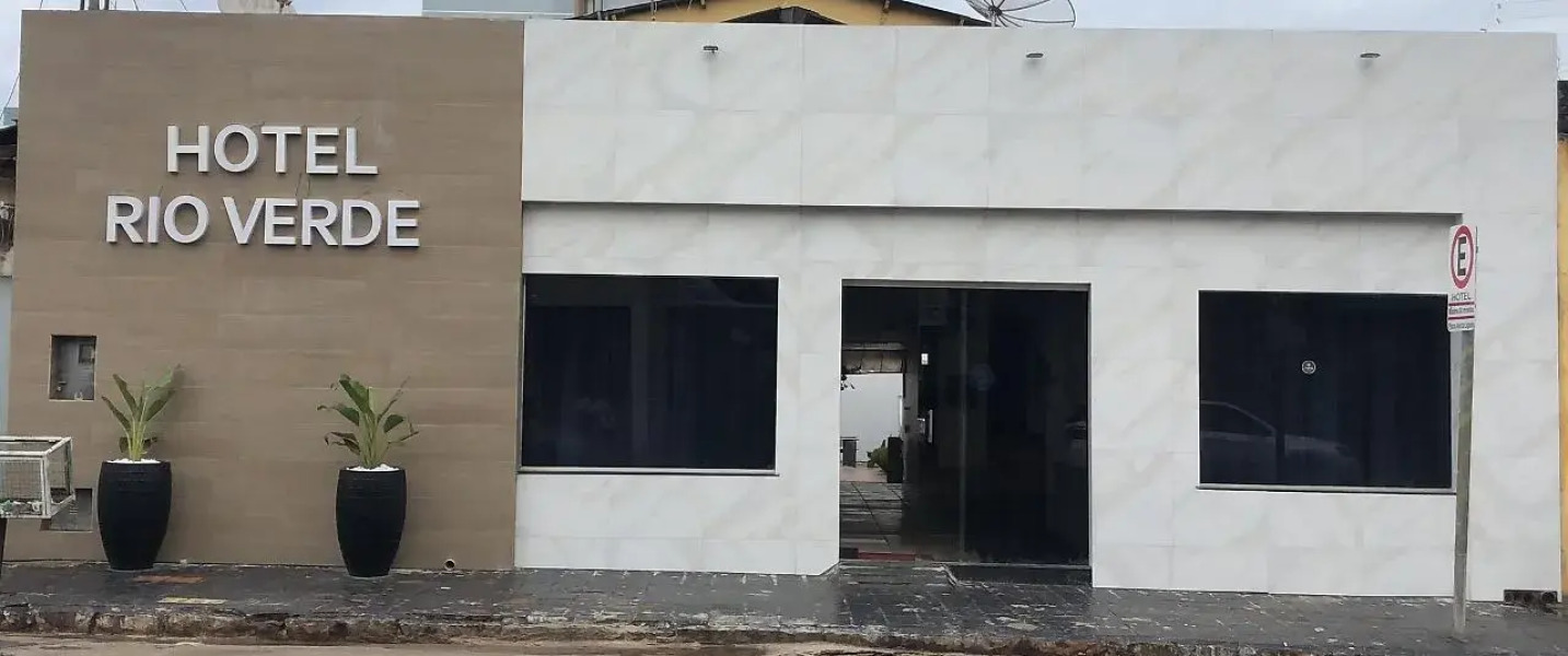 Hotel Rio Verde