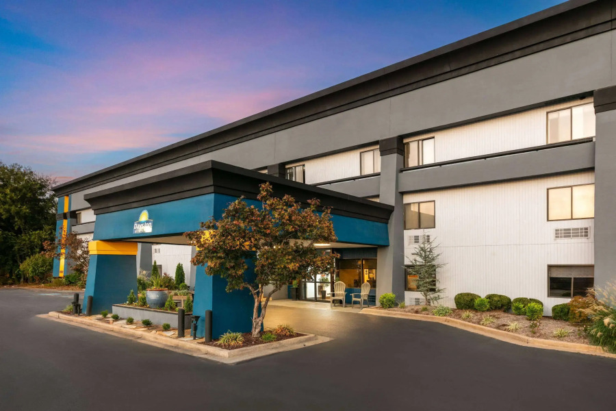 Days Inn by Wyndham Fort Smith