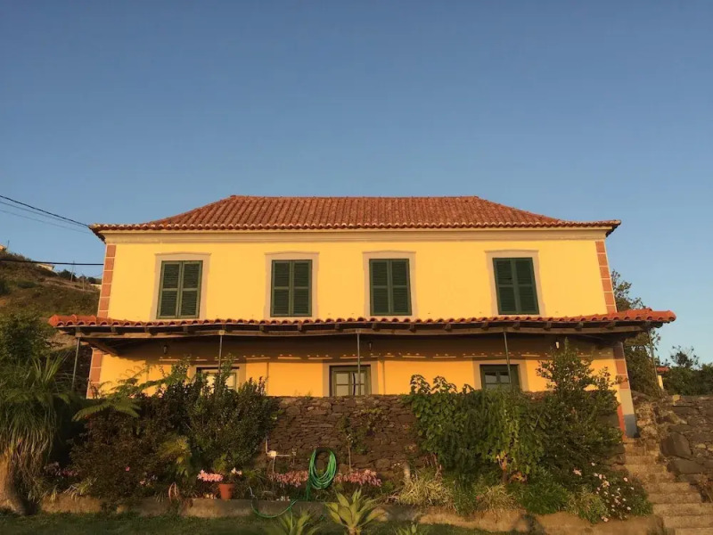 House With 3 Bedrooms in Fajã da Ovelha, With Wonderful sea View, Pool Access, Enclosed Garden