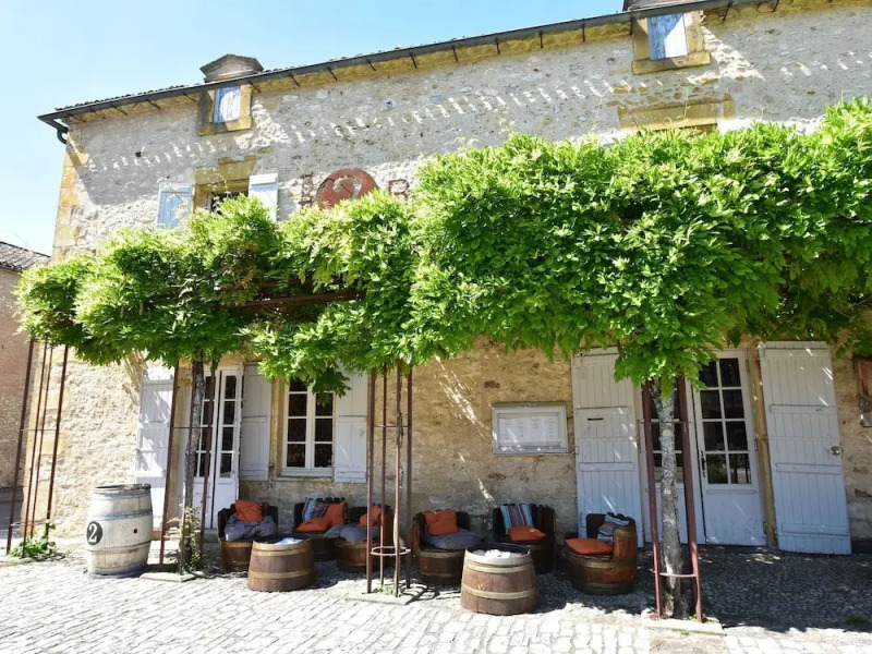Characteristic House Near Villefranche-du-périgord With Round Private Swimming Pool