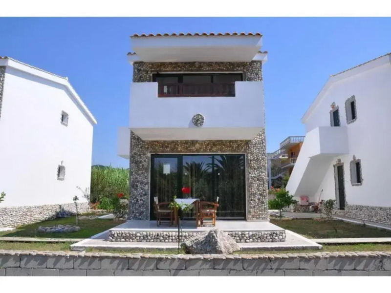 Mirage Arillas Studio Type A8