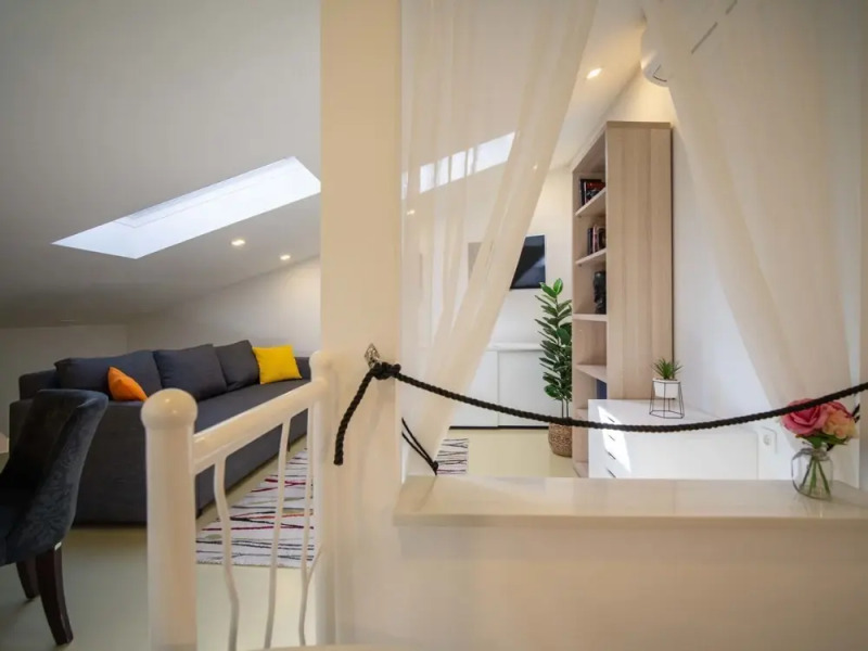 Ena 1 Trinajsti i in Trinajsti i