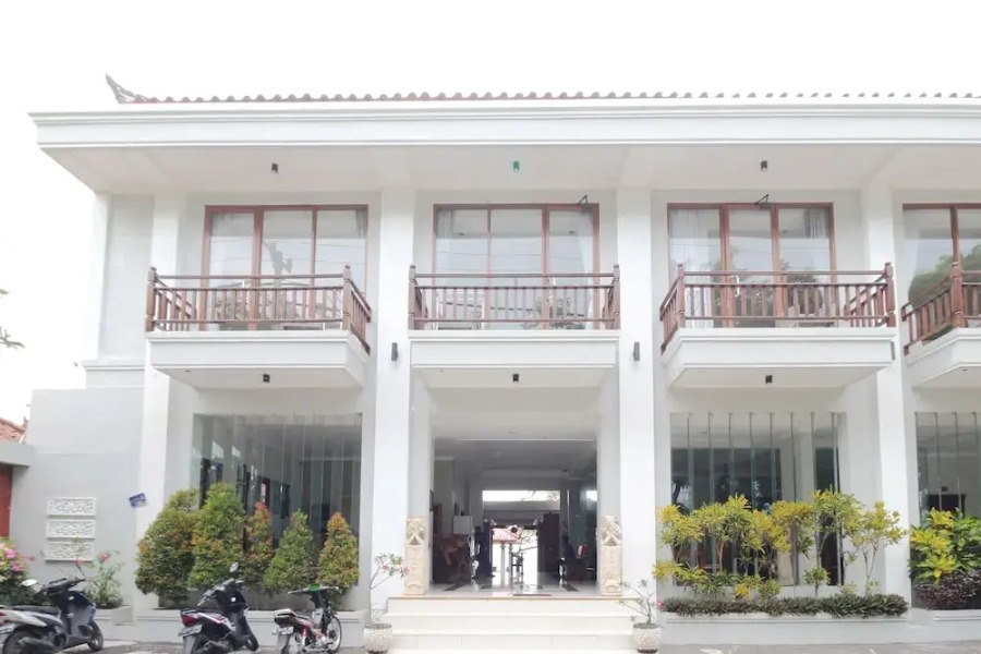 Airy Buleleng Lovina Kubu Gembong 1 Singaraja Bali