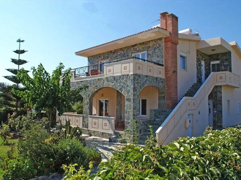 Villa Tamarisk (ex Almiriki)