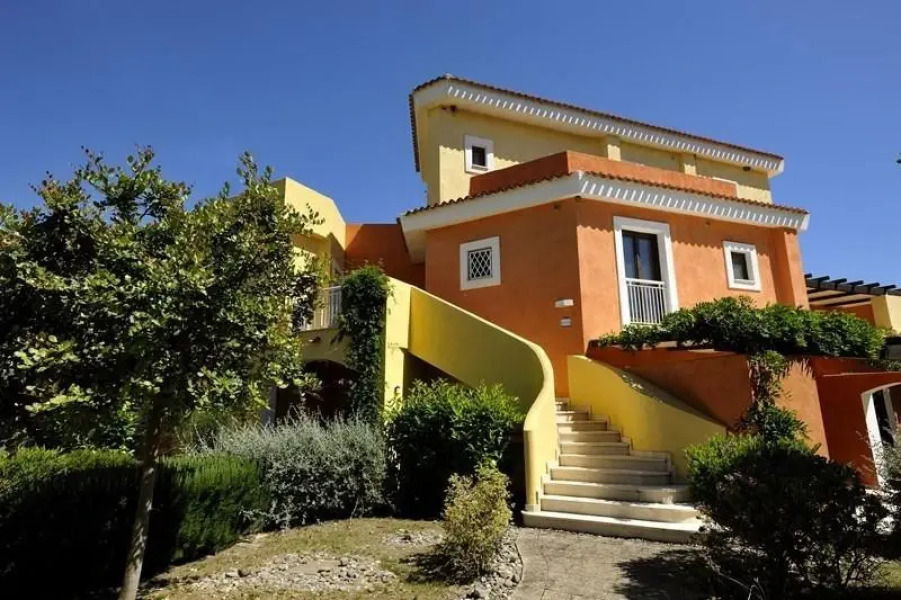 Eden Village Argonauti