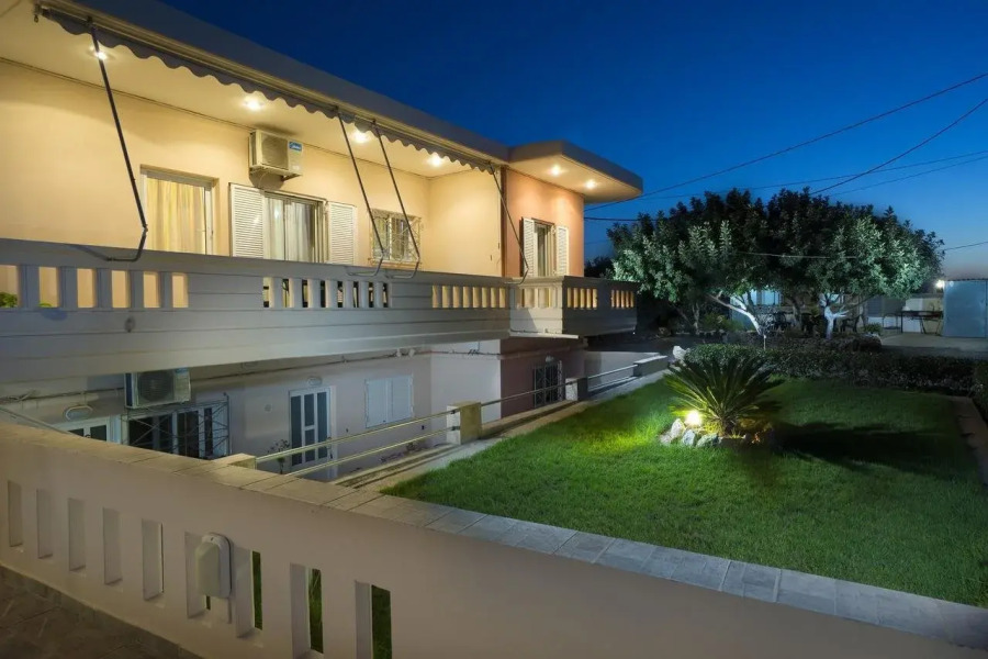 Skamagkas M. Apartments