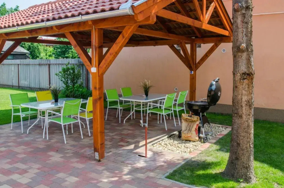 Armada Family Apartment