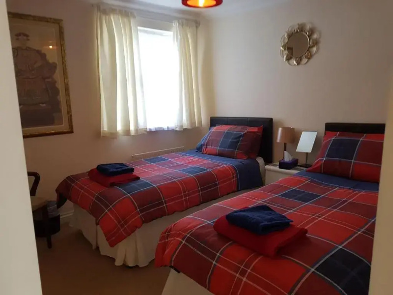 1 Derby Court Castletown