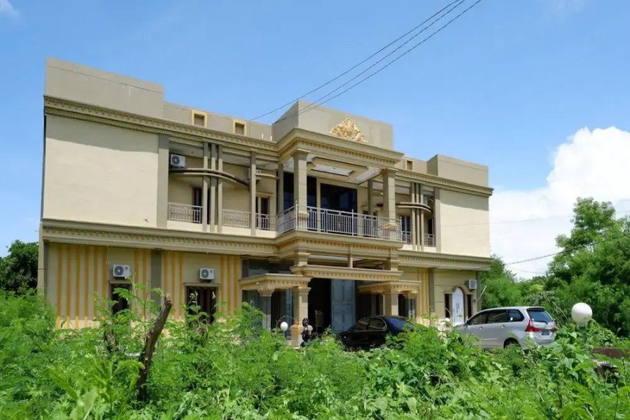 RedDoorz near Betoambari Airport Bau Bau