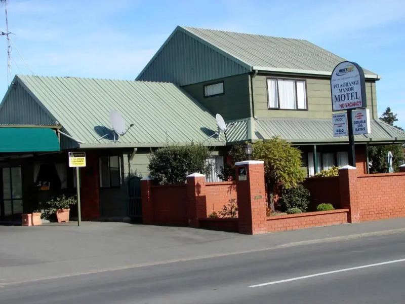 193 Aorangi Manor Motel