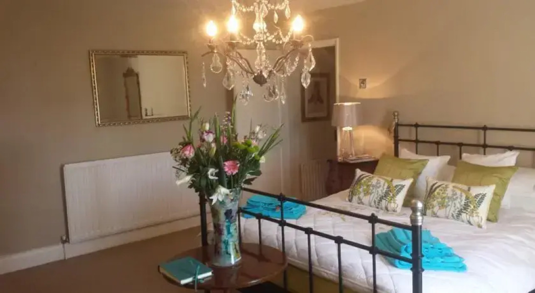 Standing Stone Farmhouse B&B