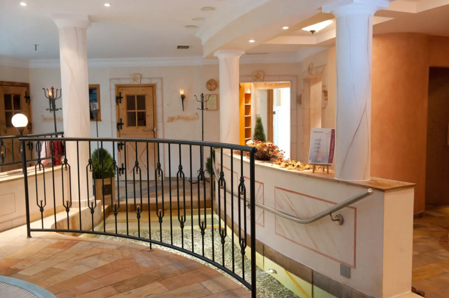 Romantischer Winkel RoLigio & Wellness Resort