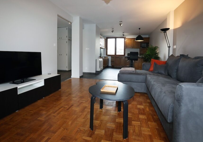 Le Grand Large in Annecy- lake view