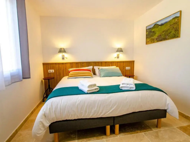 Gîte Bar-sur-Aube, 4 pièces, 6 personnes - FR-1-543-152