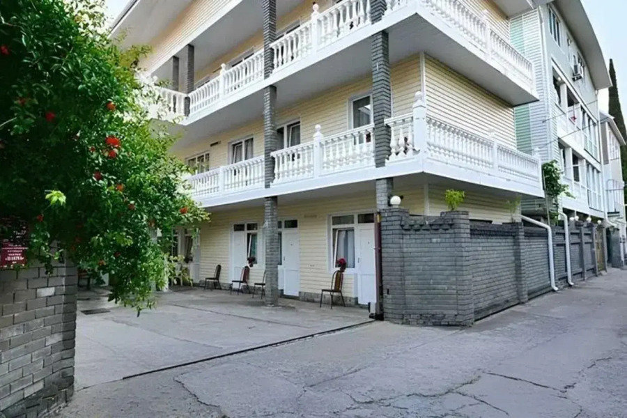 МАРИНА (Адлер)