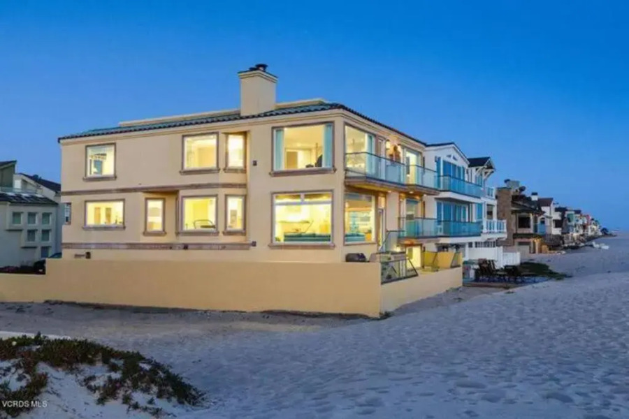 Stunning Hollywood Beach Ocean Front Home-0xnard