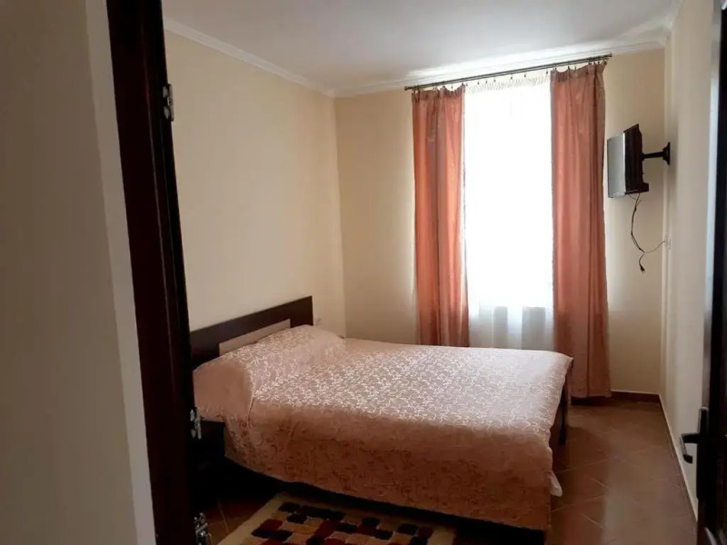 3 bedrooms house with furnished terrace and wifi at Sacele