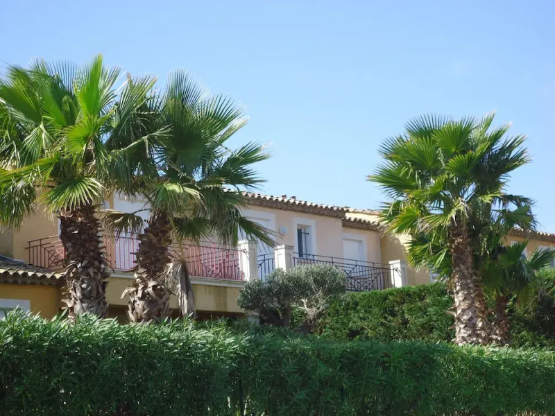 ESTIVEL - Villas Green Bastide