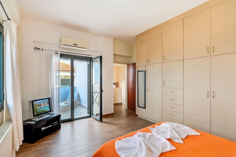 Sunset Villa In Kokkino Chorio