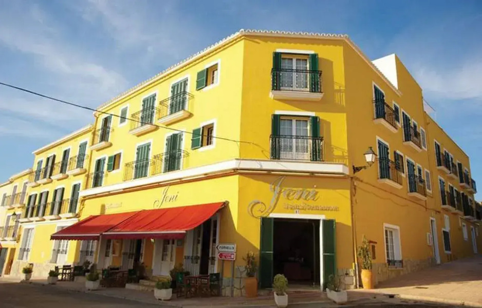 Hotel Jeni & Restaurant