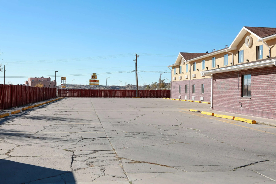 Super 8 by Wyndham Gallup