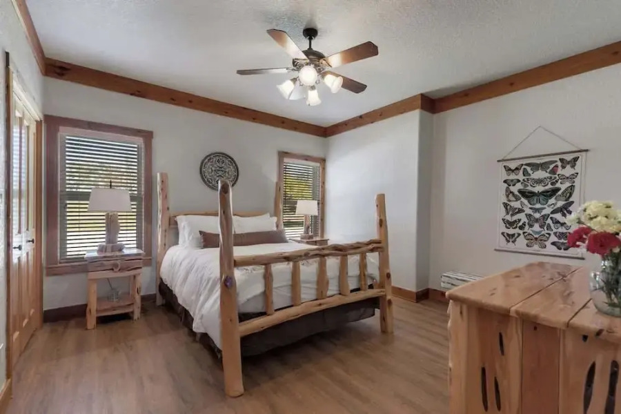 Ranch Retreat Creek View - Pool Table and Fire Pit