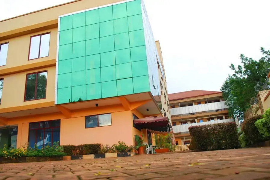 Macsedo Resort Hotel