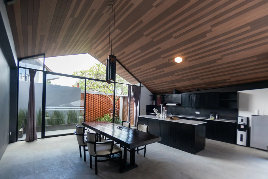 Lealands Villa By Zuzu