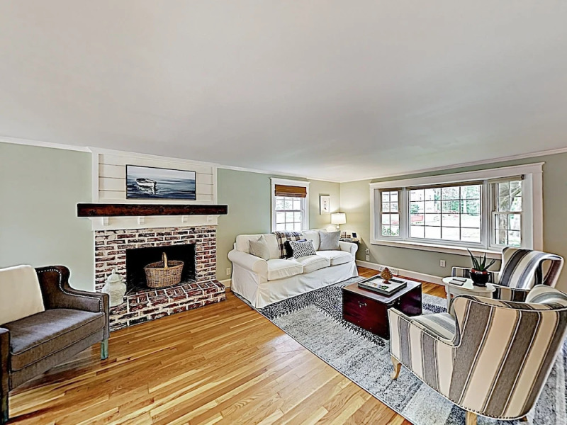 Chic Coastal W/ Large Backyard, Near Beach 3 Bedroom Home