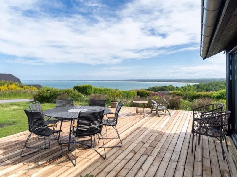 "Vigdis" - 250m from the sea in Sealand