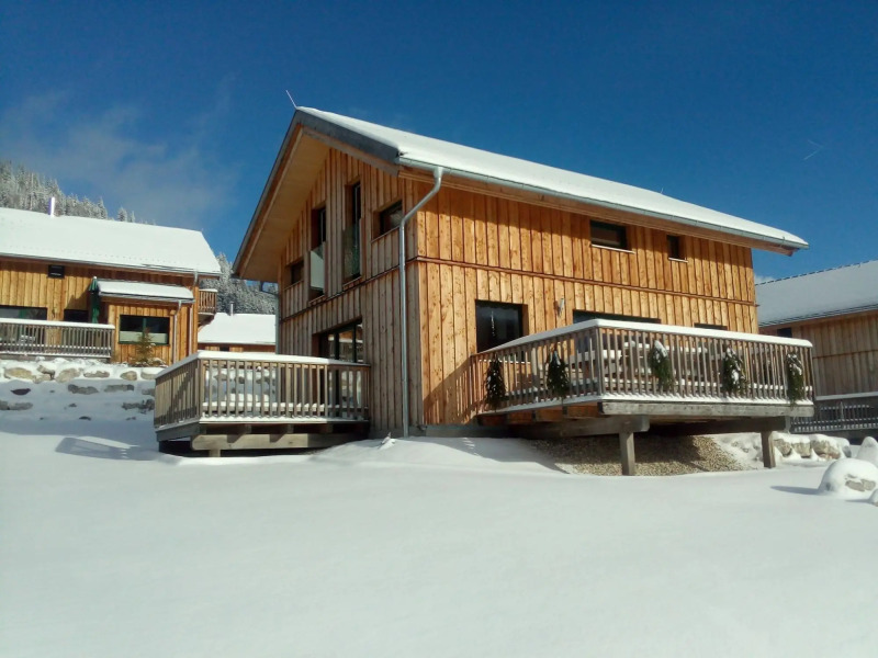 Chalet in Hohentauern With Sauna and hot tub