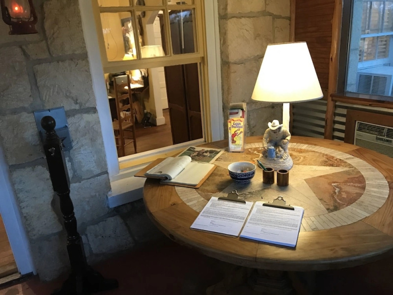 2E RV Guest Ranch Resort