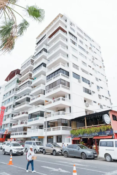 Apartment - Sleeps & Free Parking