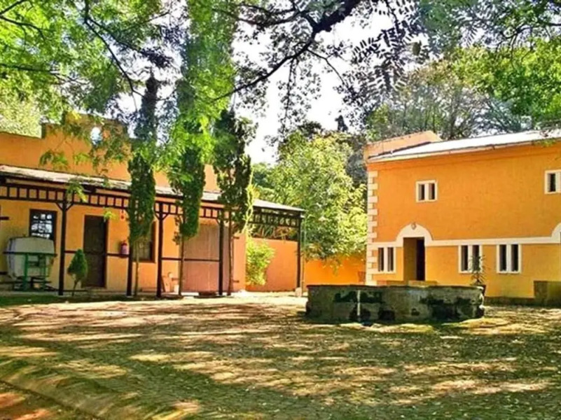 Blue Mountain Luxury Lodge