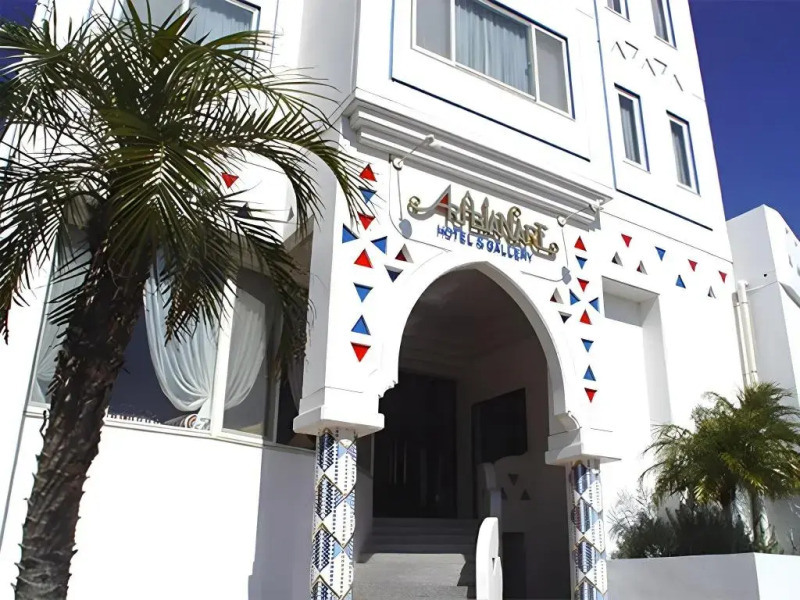 Arabian Art Hotel and Gallery